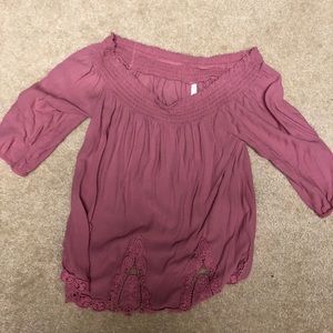 Off the shoulder pink top!